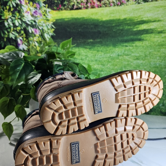 Northwest Territory Duck Boots Mens Size 8 Beige Insulated Leather Plaid Lined - Picture 8 of 10